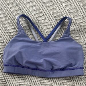 Lululemon Energy Bra Wee Stripe Bruised
Berry/Cool Breeze
